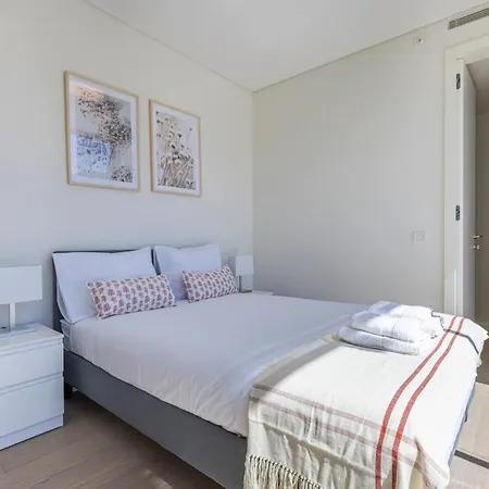 Prata Riverside Xiii By Innkeeper Apartment