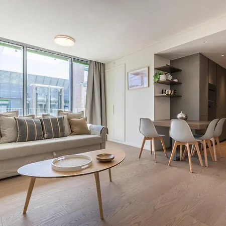 Prata Riverside Xiii By Innkeeper شقة